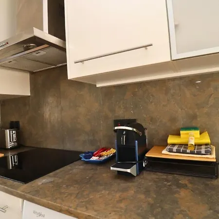 Serenity 18 House - Pool & Garden & Bbq & Comfort & Exclusivity